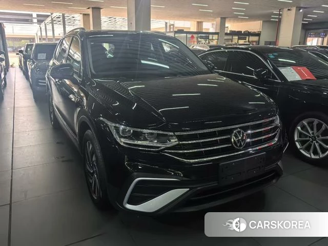 Volkswagen Tiguan L 2022 Черный из Китая, фото 5
