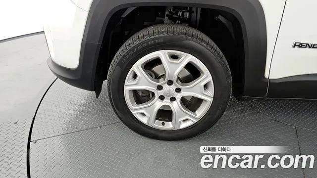 Jeep Renegade id 2920990 из Кореи 15