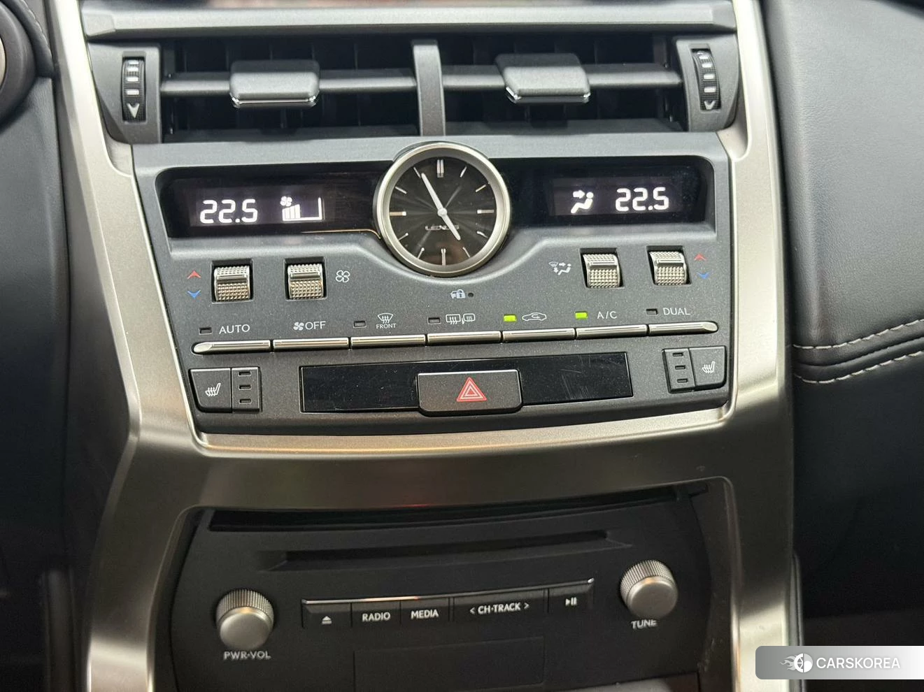 Lexus NX id 4515157 из Китая 17