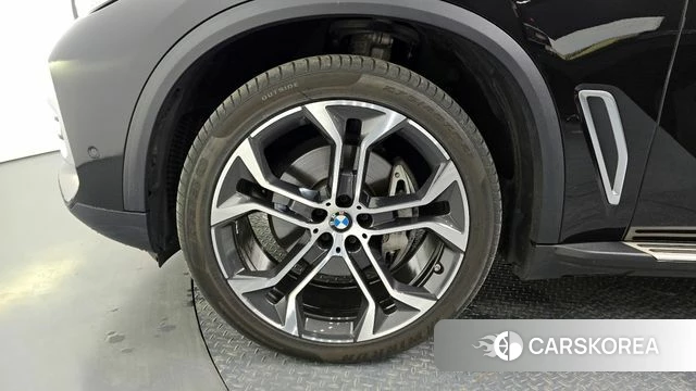 BMW X5 (G05) id 4675808 из Кореи 15