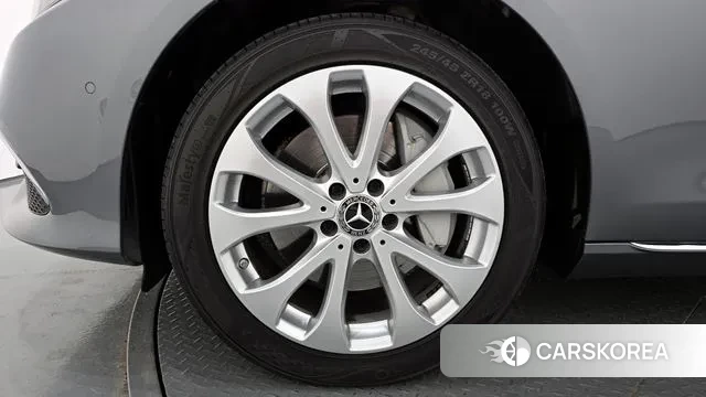 Mercedes-Benz E-Class W213 id 3284233 из Кореи 15