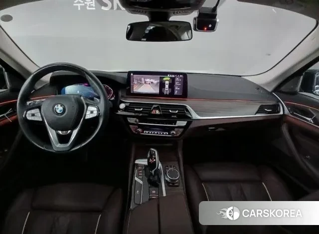 BMW 5 Series (G30) id 3438853 из Кореи 15