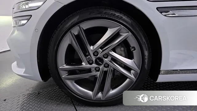 Genesis G80 (RG3) id 3549940 из Кореи 15