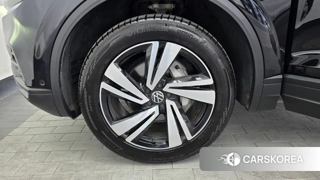 Volkswagen Touareg 3rd generation id 4304119 из Кореи 30