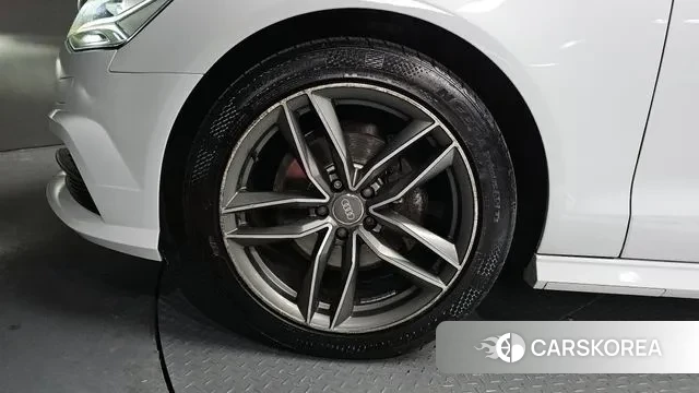 Audi New A6 id 3779266 из Кореи 15