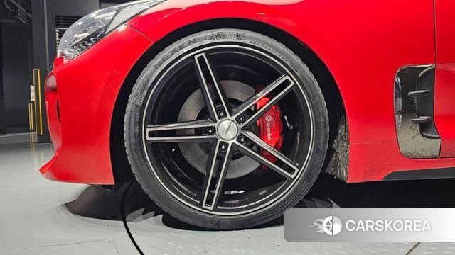 Kia Stinger id 3814387 из Кореи 15