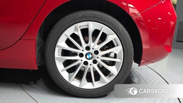 BMW 1 Series (F40) id 4196316 из Кореи 25