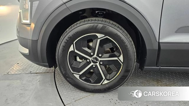 Kia Di Ol Nu Niro id 3859317 из Кореи 15