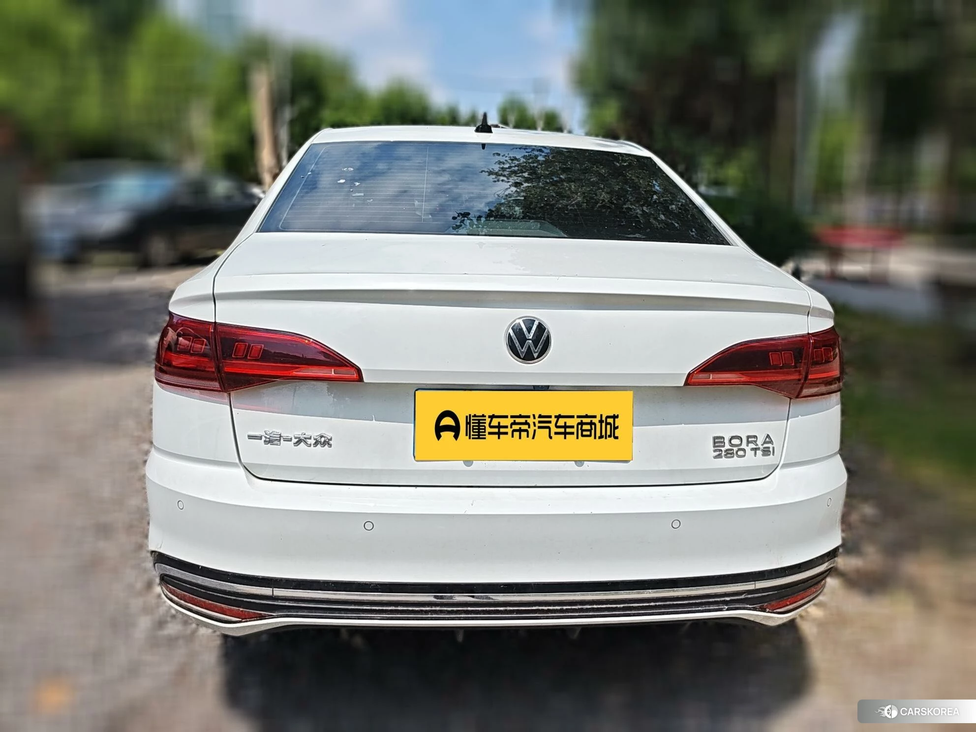 Volkswagen Bora 2022 Белый из Китая, фото 5