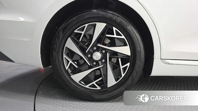 Hyundai The New Grandeur IG Hybrid id 3904832 из Кореи 15