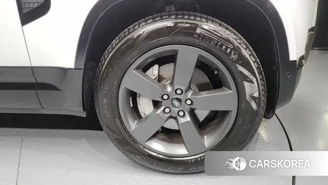 Land Rover Defender (L663) id 3278118 из Кореи 15