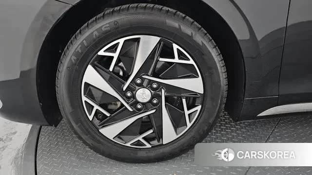 Hyundai The New Grandeur IG Hybrid id 3378221 из Кореи 15