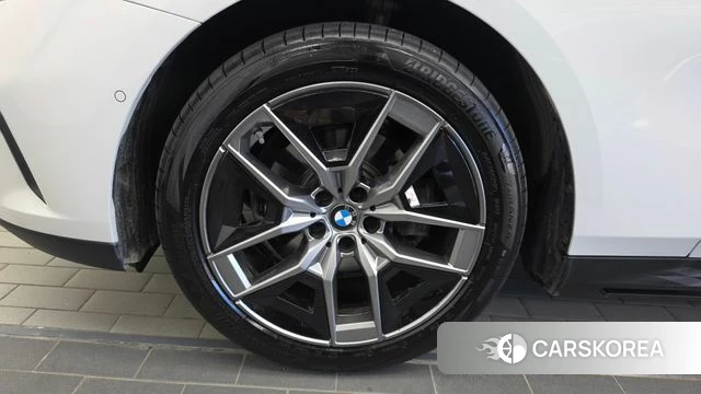 BMW 5 Series (G60) id 4691255 из Кореи 15