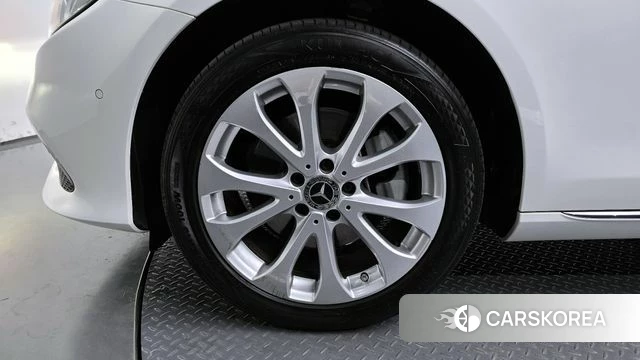 Mercedes-Benz E-Class W213 id 4284685 из Кореи 15