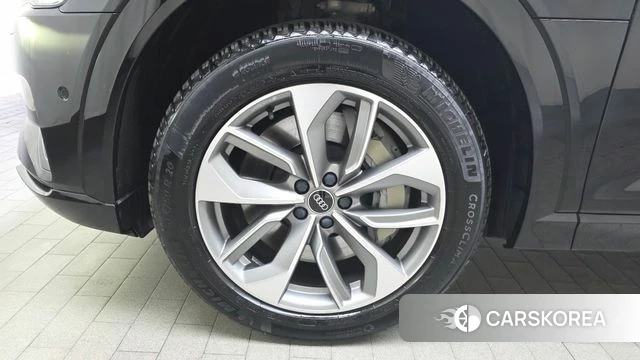 Audi e-Tron id 3898081 из Кореи 15