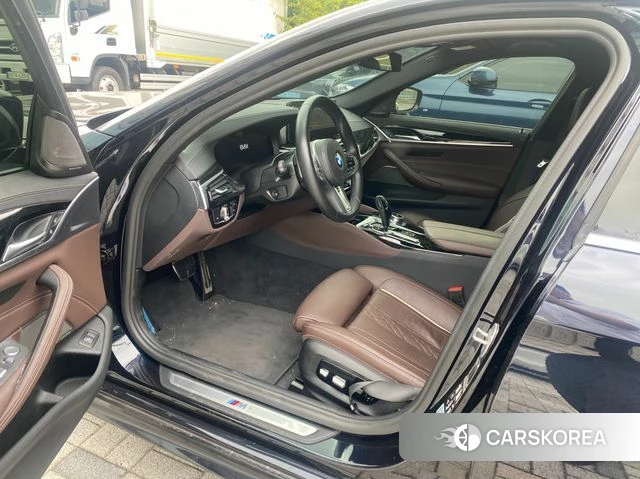 BMW 5 Series (G30) id 4745193 из Кореи 8