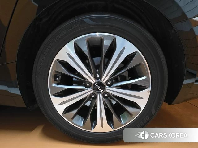 Kia K8 Hybrid 2023 Черный из Кореи, фото 5