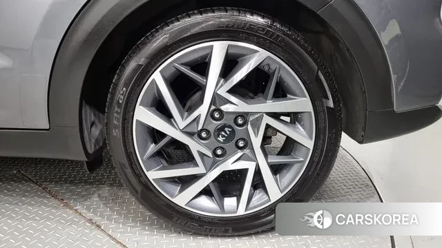 Kia Niro id 3150436 из Кореи 15