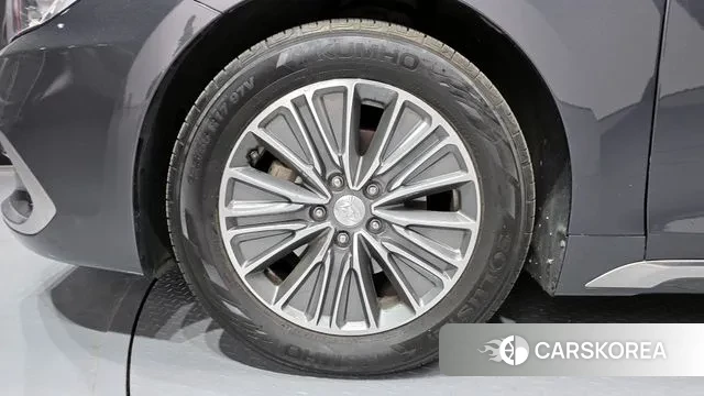 Hyundai Grandeur IG Hybrid id 3505504 из Кореи 15