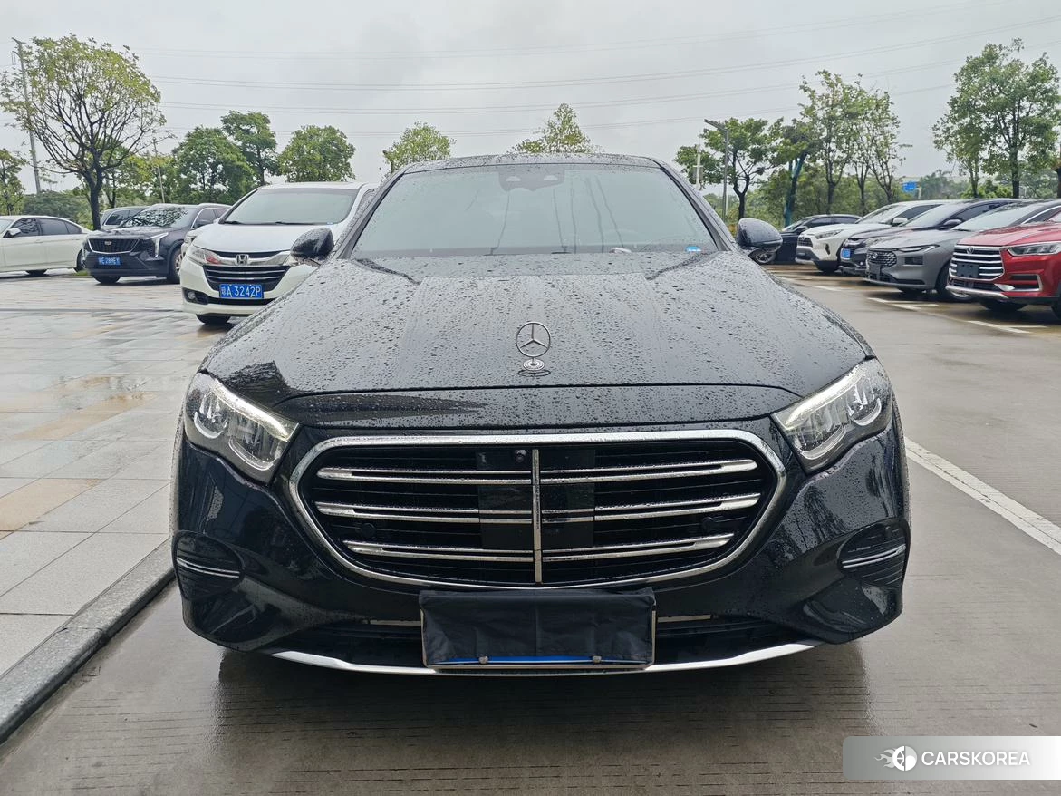 Mercedes-Benz E-class 2024 Черный из Китая, фото 5