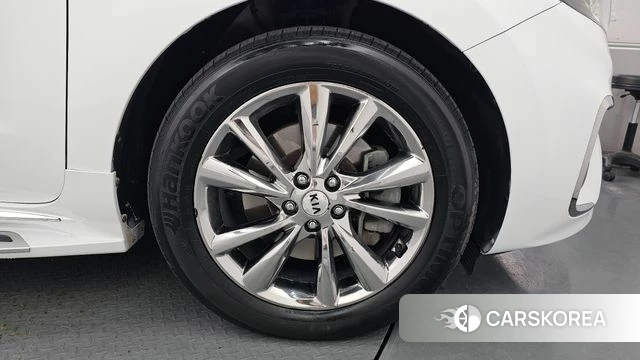 Kia The New Carnival id 4781061 из Кореи 25
