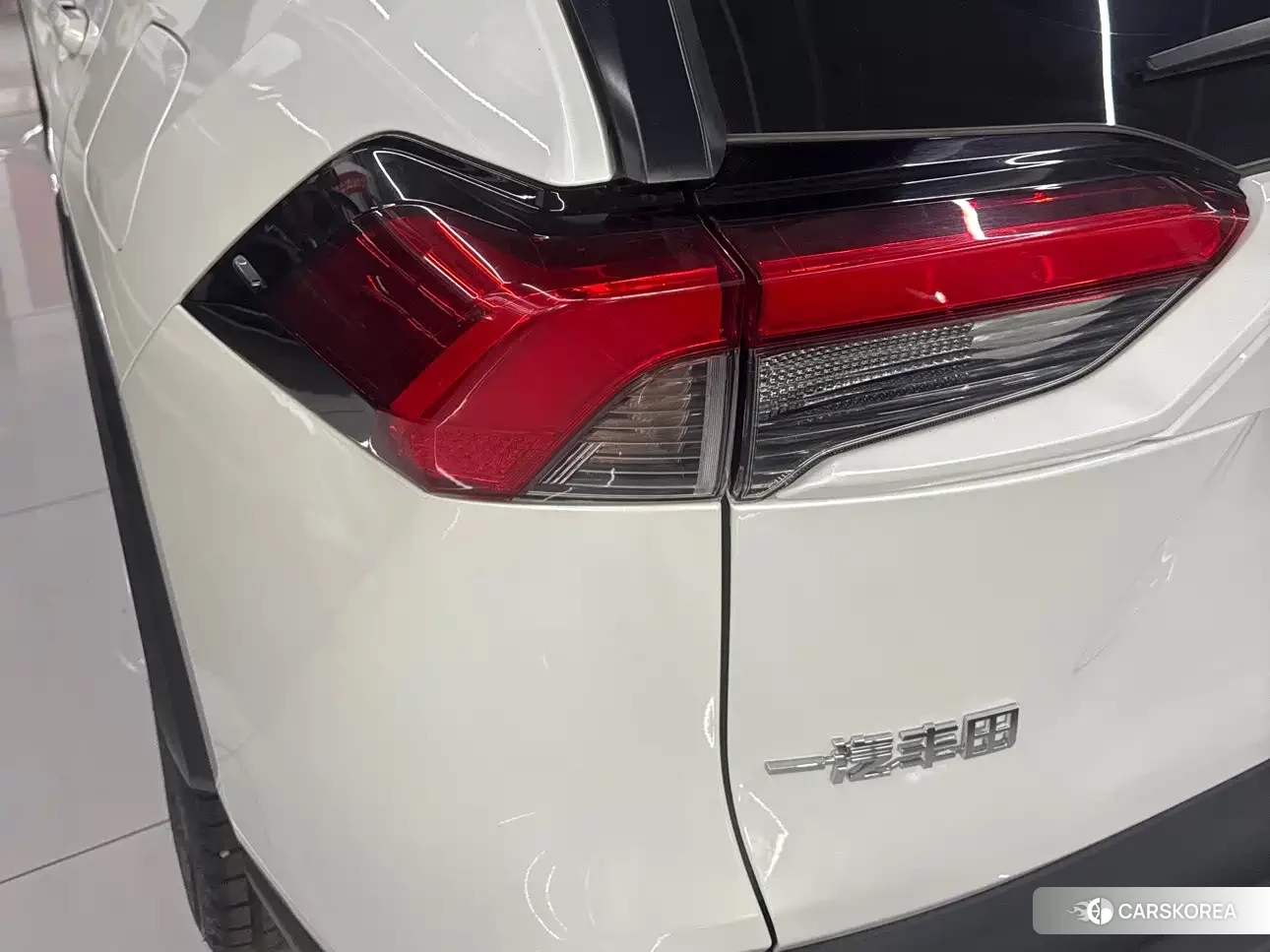 Toyota RAV4 id 4629763 из Китая 10