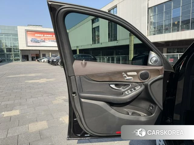 Mercedes-Benz GLC id 4298444 из Китая 8