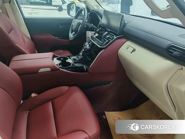 Toyota Land Cruiser (imported) 2025 Белый из Китая, фото 5