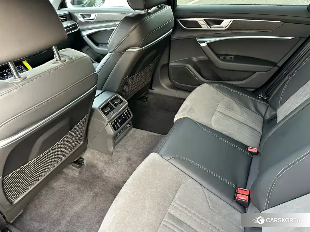 Audi A6L 2024 Черный из Китая, фото 5