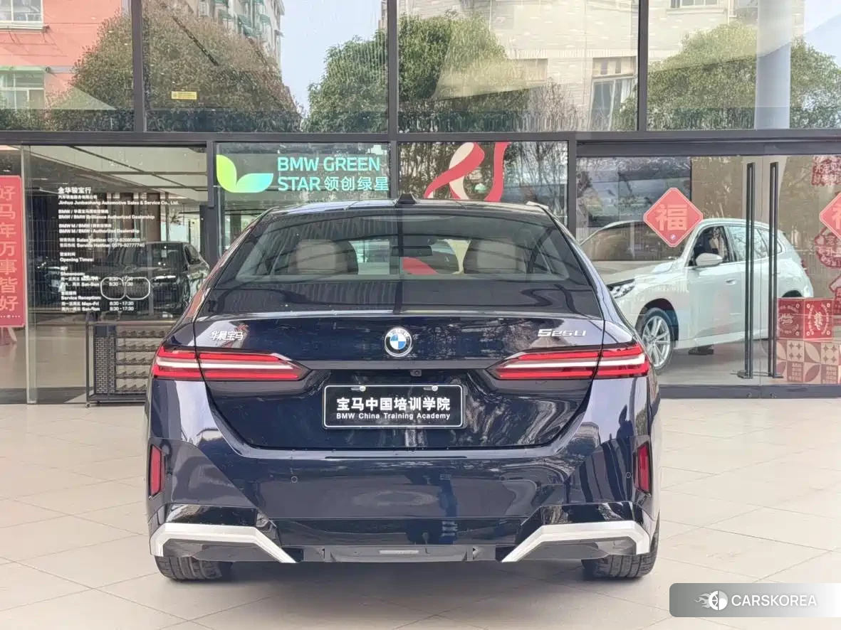BMW 5 series id 4515477 из Китая 14