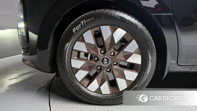 Hyundai Staria id 4201728 из Кореи 26