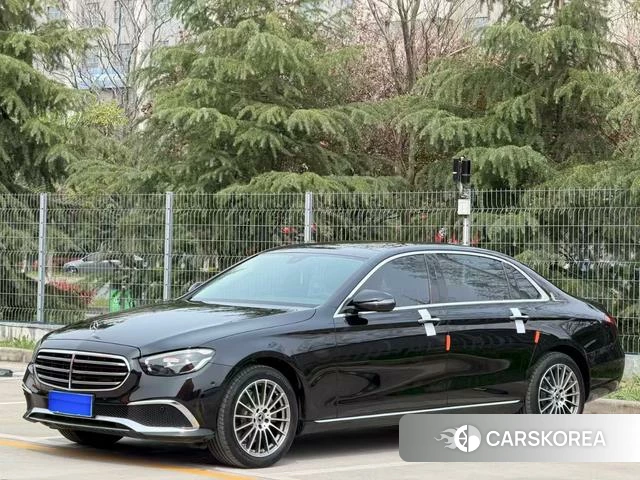 Mercedes-Benz E-class 2023 Черный из Китая, фото 5