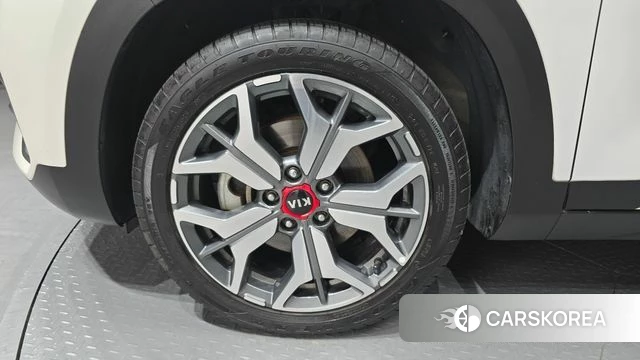 Kia Seltos id 4895002 из Кореи 27