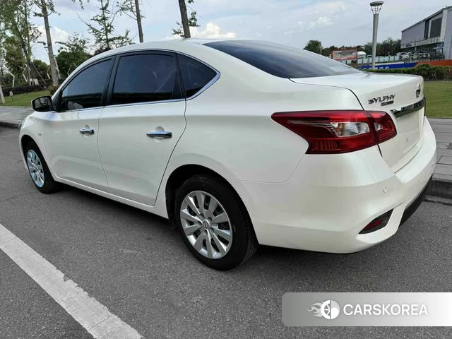 Nissan Xuan Yi 2022 Белый из Китая, фото 6