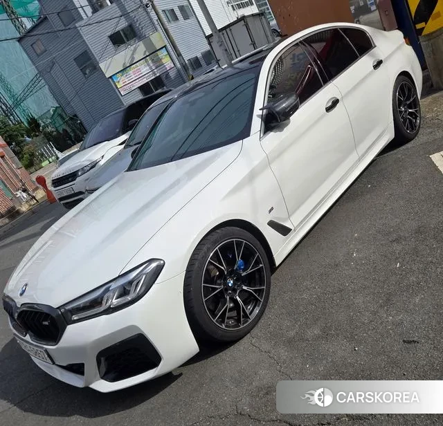 BMW 5 Series (G30) 2020 Белый из Кореи, фото 5