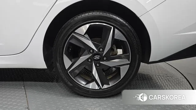 Hyundai Avante (CN7) id 3463025 из Кореи 15