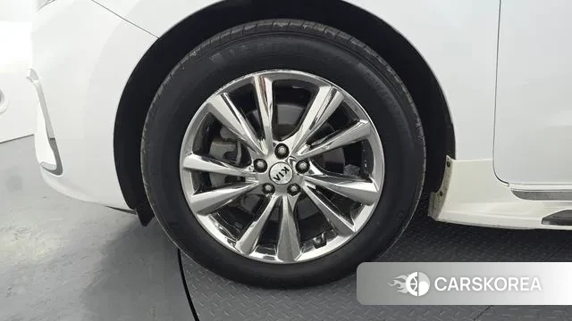 Kia The New Carnival id 3631936 из Кореи 15