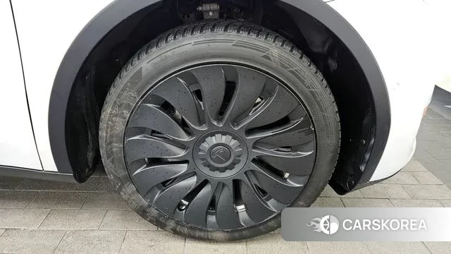 Tesla Model Y id 3587232 из Кореи 15