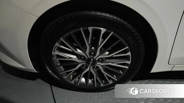 Kia The New K3 2nd generation id 4195724 из Кореи 25