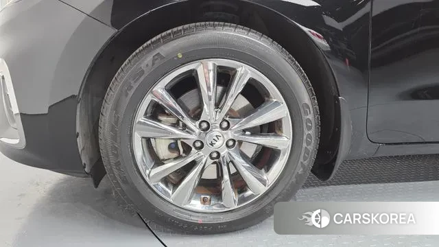 Kia The New Carnival id 3622588 из Кореи 15