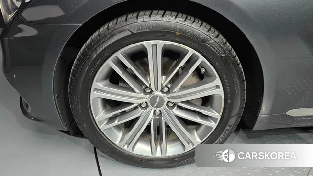Genesis G80 id 4562945 из Кореи 15