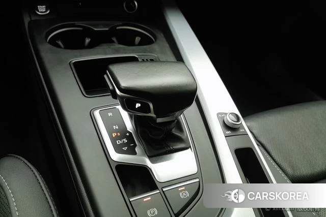 Audi A4L id 4307001 из Китая 19