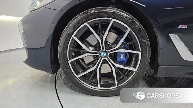 BMW 5 Series (G30) id 3606264 из Кореи 15