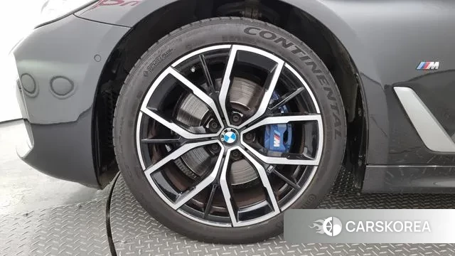 BMW 5 Series (G30) id 3012755 из Кореи 15