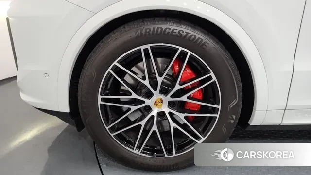 Porsche Cayenne (PO536) id 3341370 из Кореи 15