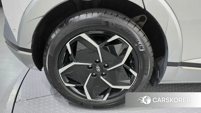 Hyundai Ionic 5 id 4571859 из Кореи 31