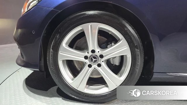 Mercedes-Benz E-Class W213 id 4188633 из Кореи 24