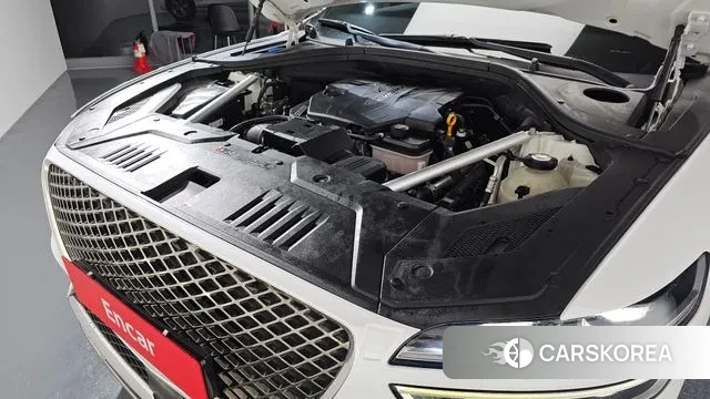 Genesis GV70 id 3483930 из Кореи 15