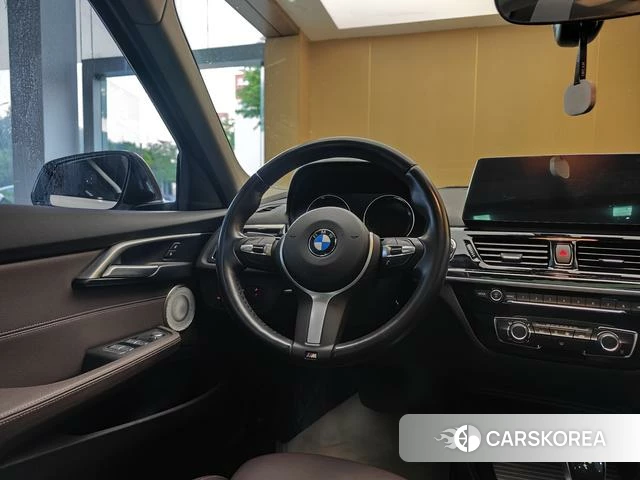 BMW 1 series id 4359428 из Китая 30