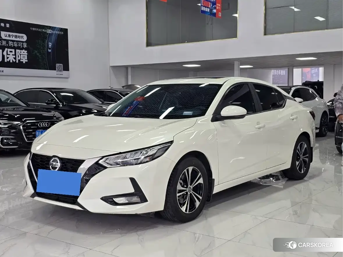 Nissan Sylphy 2022 Белый из Китая, фото 5